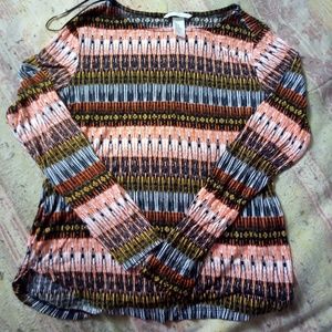 H&M blouse beautiful. 😍❤️